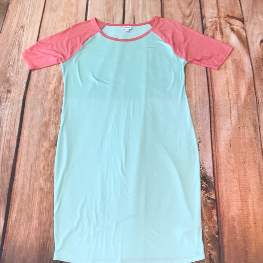 LuLaRoe Julia t-shirt dress